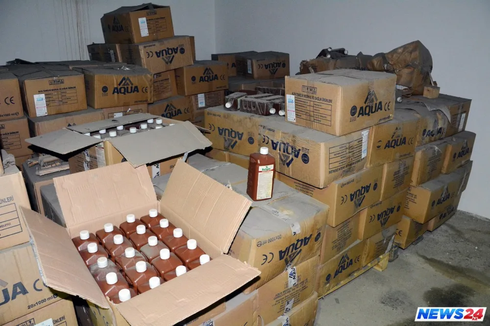 Külli miqdarda dərman preparatını qanunsuz yolla keçirmək istəyərkən yaxalandı - FOTO - VİDEO