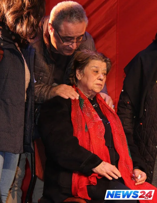 Bu məşhur da vəfat etdi - FOTO