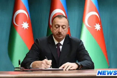 Vergilər Nazirliyinin əməkdaşları təltif olundu
