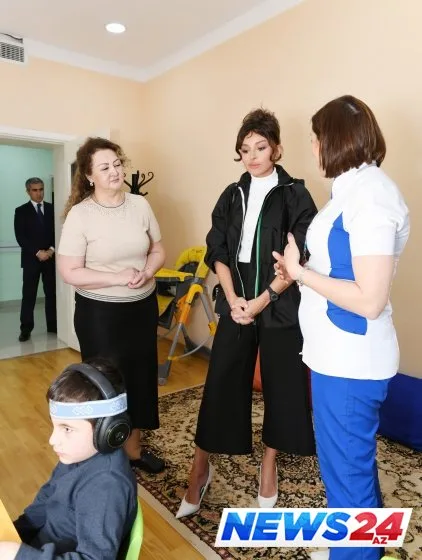 Mehriban Əliyeva Bakıdakı Uşaq Psixonevroloji Mərkəzində olub