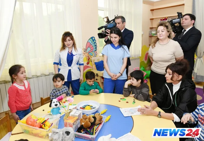 Mehriban Əliyeva Bakıdakı Uşaq Psixonevroloji Mərkəzində olub