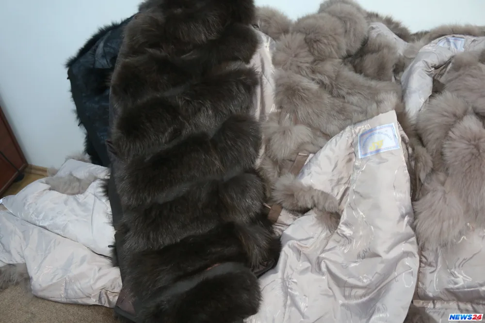 Qadın xəz geyimləri aşkarlanıb