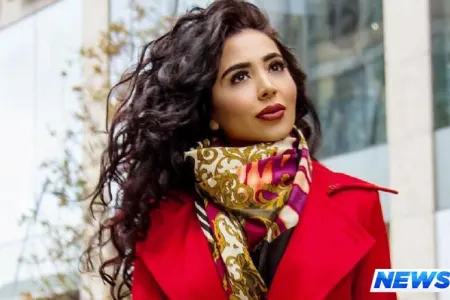 Aparıcı Nanəyə canlı yayımda 20 minlik üzük hədiyyə edildi - FOTO