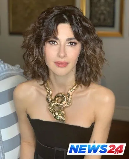 Azərbaycanlı aktrisanın 2,5 milyonluq boyunbağısı - FOTO