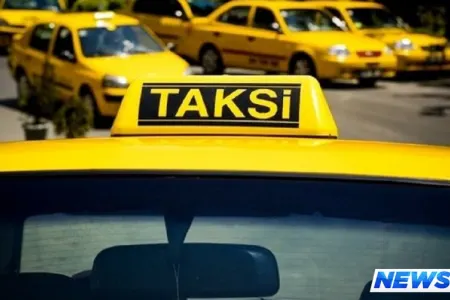 Bakıda taksi sürücüsü sükan arxasında dünyasını dəyişdi - ANBAAN VİDEO