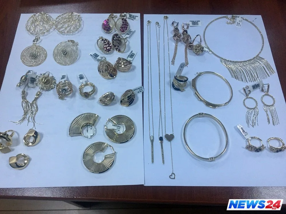 İstanbuldan Bakıya külli miqdarda qızıl gətirən qadınlar saxlanılıb - FOTO