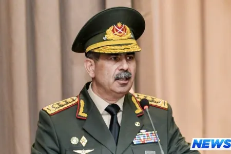 Zakir Həsənov Birləşmiş Ərəb Əmirliklərinə yola düşüb