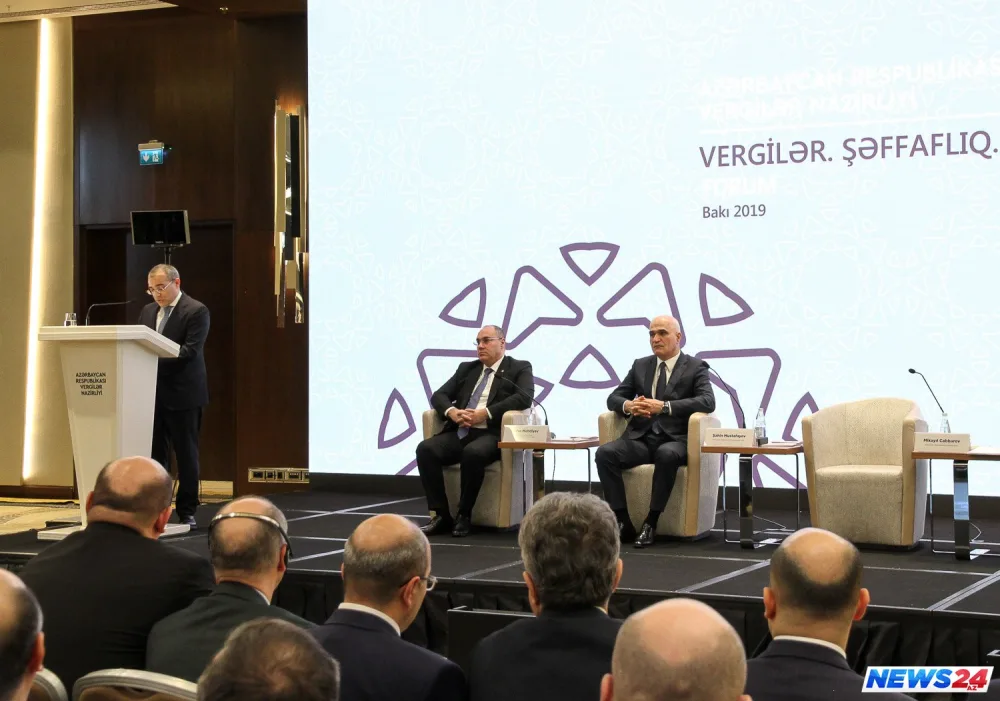 "Vergilər, Şəffaflıq, İnkişaf" mövzusunda forum keçirilib - FOTOLAR