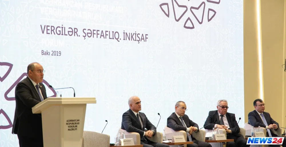 "Vergilər, Şəffaflıq, İnkişaf" mövzusunda forum keçirilib - FOTOLAR