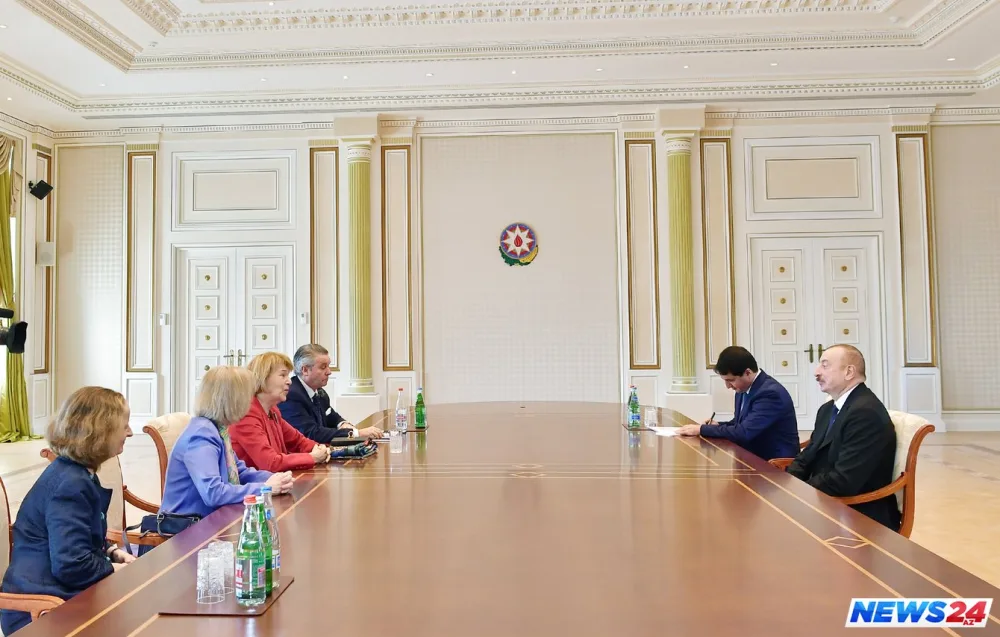 İlham Əliyev Böyük Britaniyanın Baş nazirinin Azərbaycan üzrə ticarət elçisini qəbul edib