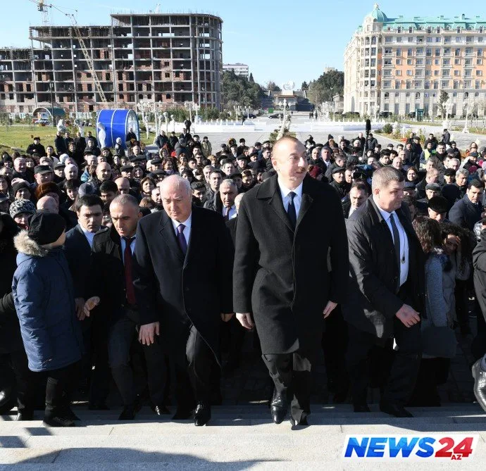 İlham Əliyev Sumqayıt sakinləri ilə görüşüb - FOTOLAR