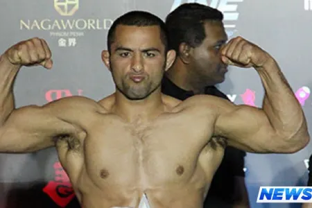 Tanınmış idmançımız UFC ilə müqavilə bağlamaq üçün ABŞ-da