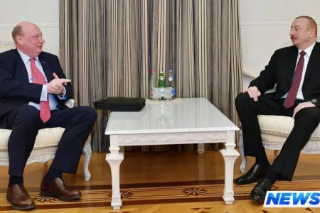 İlham Əliyev Avropa Komissiyasının nümayəndə heyətini qəbul edib