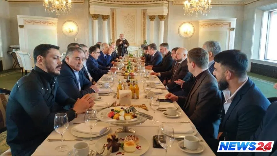 Moskvada Azərbaycan və Çeçen ağsaqallarının görüşü keçirilir - FOTO - VİDEO