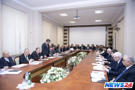 Taxılçılığın inkişafına həsr olunmuş növbəti müşavirə keçirilib