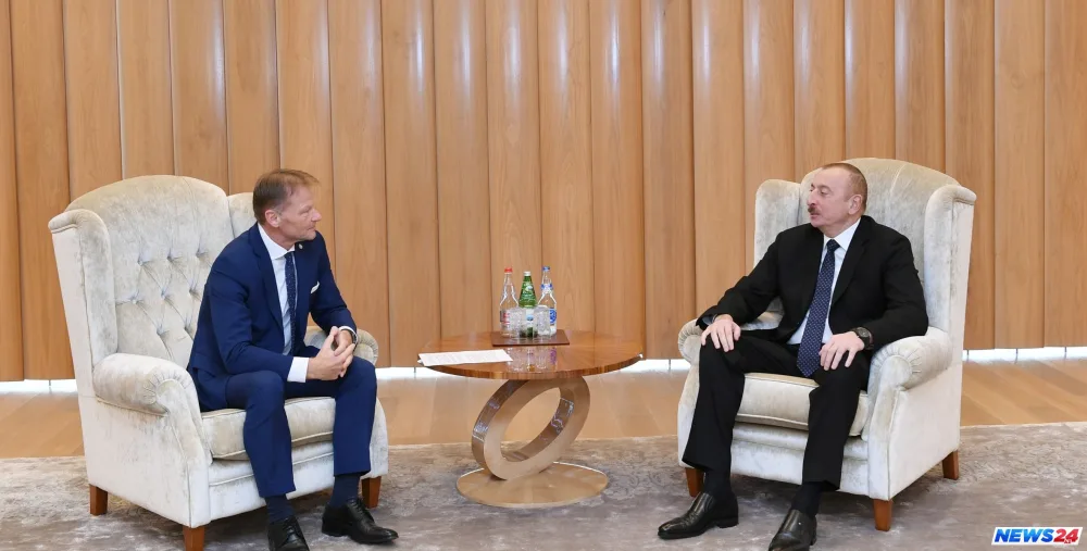 İlham Əliyev Avropa İnvestisiya Bankının vitse-prezidenti ilə görüşüb - FOTO