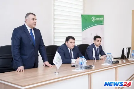 Aqrar inkişaf könüllüləri Aqrar jurnalistika ilə bağlı layihənin icrasına başlayıb - FOTO