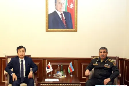 Zakir Həsənov Koreyanın Azərbaycana yeni təyin olunan səfiri ilə görüşüb