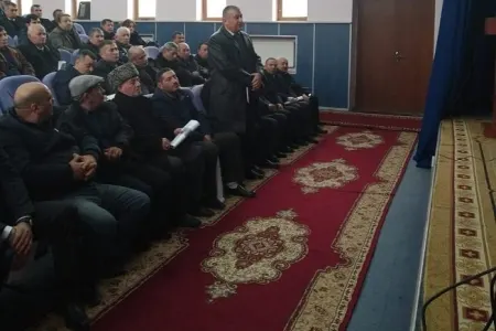 Nohur balıqçılığı təsərrüfatlarının sahibləri ilə görüş keçirilib