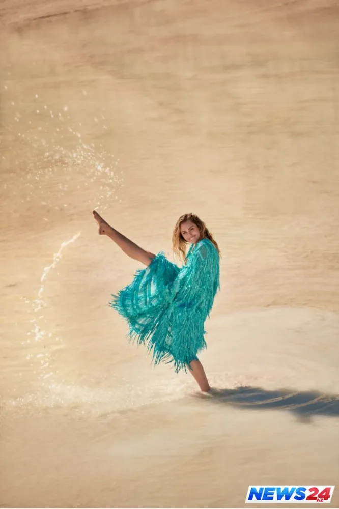 Məşhur müğənni homoseksualları təmsil etdiyini açıqladı