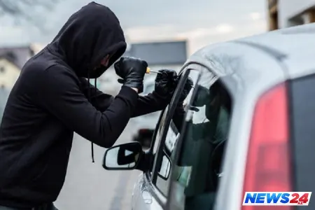 Bakıda maşından 1600 manat pul oğurlanıb