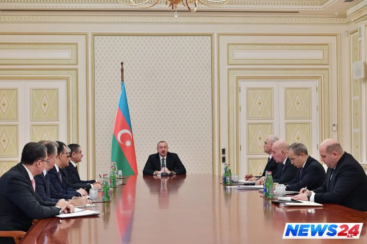 Prezident İlham Əliyevin yanında iqtisadi və sosial məsələlərlə bağlı müşavirə keçirilib
