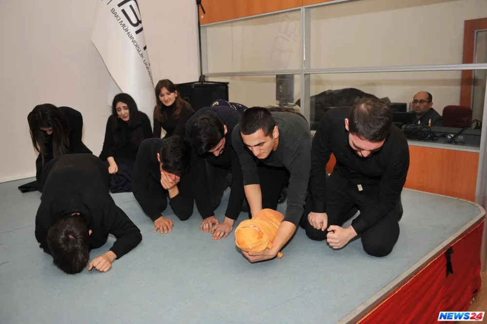Xocalı faciəsi zamanı ermənilər səsini duymasınlar deyə, anası tərəfindən boğulmuş 8 aylıq körpə 27 il sonra BMU-da olub - FOTO