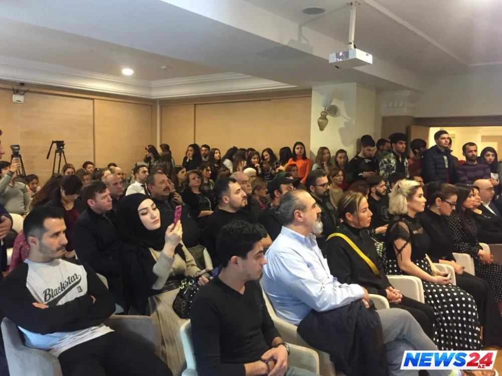 Elnarə Xəlilova "Xocalıya ədalət" istədi - FOTO - VİDEO