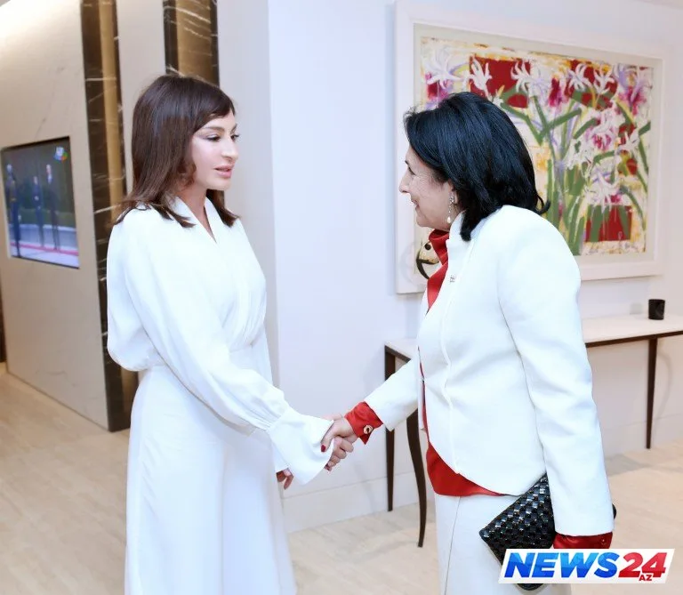 Mehriban Əliyeva Gürcüstan Prezidenti Salome Zurabişvili ilə görüşüb - FOTO