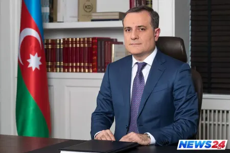 Ceyhun Bayramov Mikayıl Cabbarovun kadrını işdən çıxardı