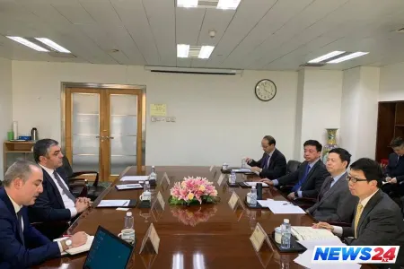 Nazir Çində məşhur şirkətlərin rəhbərləri ilə görüşüb