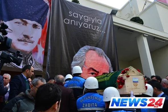 Məşhur aktyor son mənzilə yola salındı - FOTO