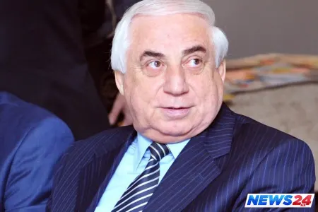 Hadı Rəcəbli: "Ağsaqqal adamam..."