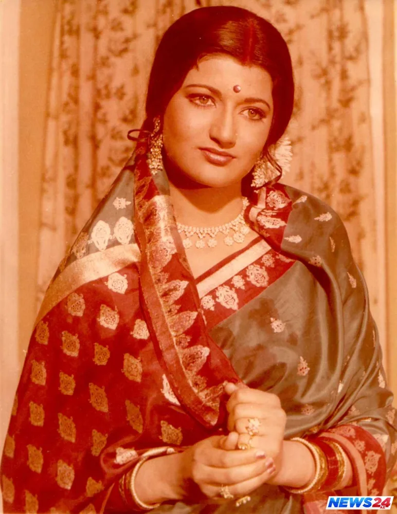 Məşhur aktrisa tənha ana olmağın çətinliyindən danışıb - FOTO