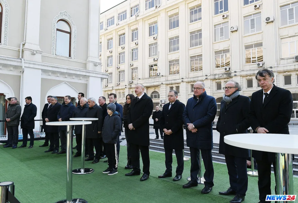 Prezident İlham Əliyev “Bakı 2019: Ulduzlar Finalı” qarşılaşmasını izləyib