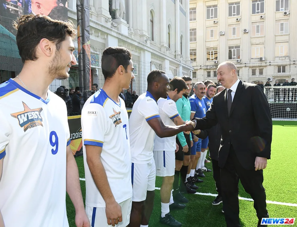 Prezident İlham Əliyev “Bakı 2019: Ulduzlar Finalı” qarşılaşmasını izləyib