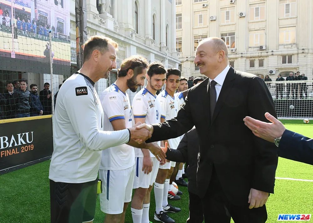 Prezident İlham Əliyev “Bakı 2019: Ulduzlar Finalı” qarşılaşmasını izləyib