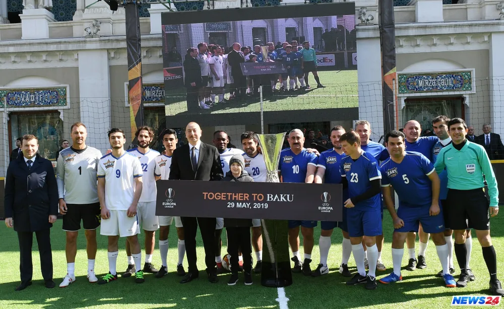 Prezident İlham Əliyev “Bakı 2019: Ulduzlar Finalı” qarşılaşmasını izləyib