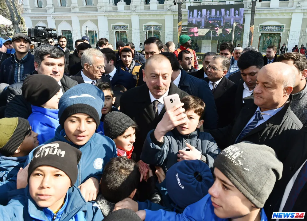 Prezident İlham Əliyev “Bakı 2019: Ulduzlar Finalı” qarşılaşmasını izləyib