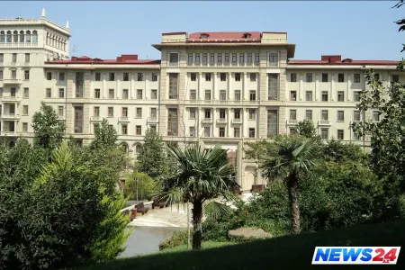 Büdcədən maliyyələşdirilən sahələrdə çalışan işçilərin yeni maaşları təsdiqlənib