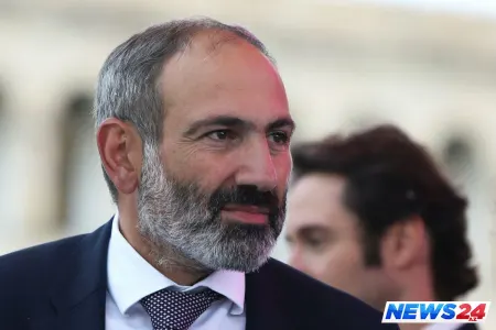 Qərb Paşinyanı Azərbaycanın etibarı xatirinə Qarabağı qaytarmağa səsləyir