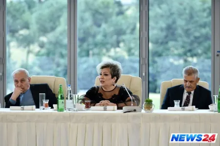 Afaq Bəşirqızı prezidentlə görüşdə protokoldan kənar danışıbmış