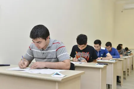 Martın 10-dan 9-cu sinif şəgirləri üçün buraxılış imtahanı keçiriləcək