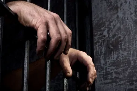 Cinayət törətməkdə şübhəli bilinən 35 nəfər saxlanılıb