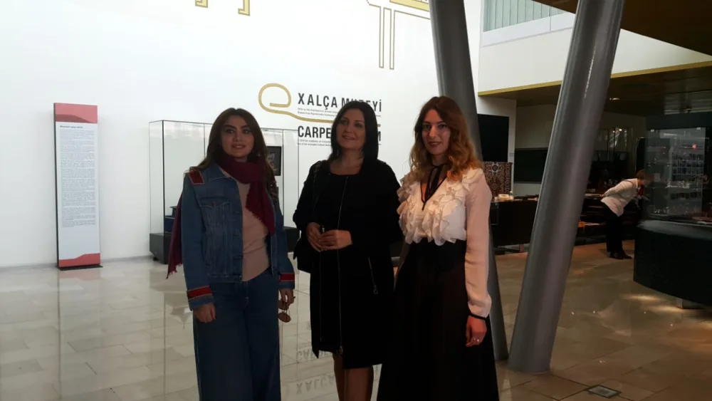 Sibel Can və oğlu Engincan "Yarat" və Xalça Muzeyində - FOTO