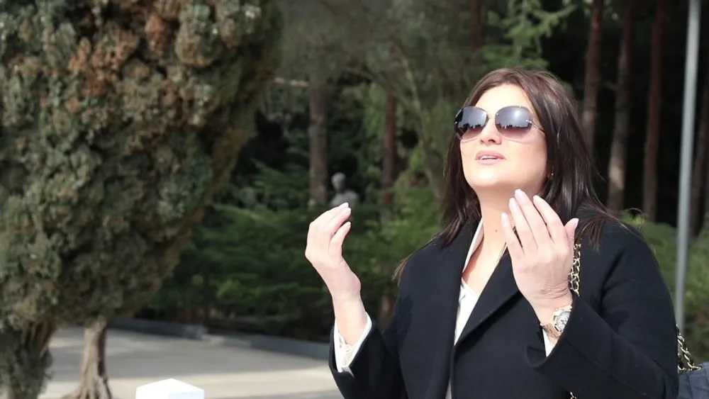 EKSKLÜZİV: Sibel Can Heydər Əliyevin məzarını ziyarət etdi FOTO - VİDEO