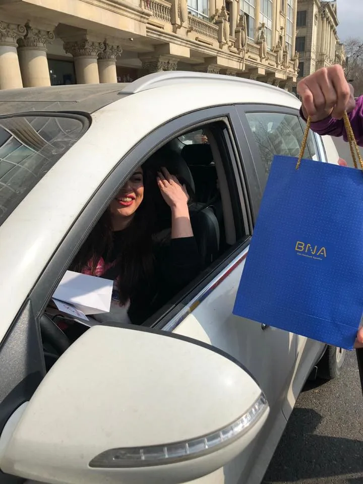 Bakıda “Nümunəvi qadın sürücü” aksiyası - FOTO