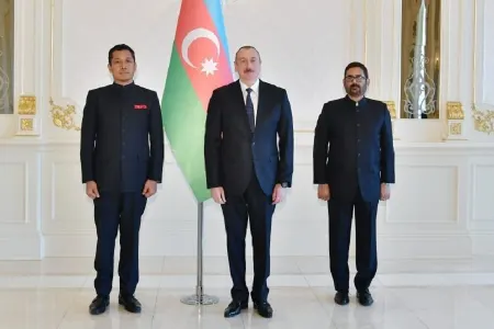 Prezident İlham Əliyev Hindistanın yeni səfirinin etimadnaməsini qəbul edib