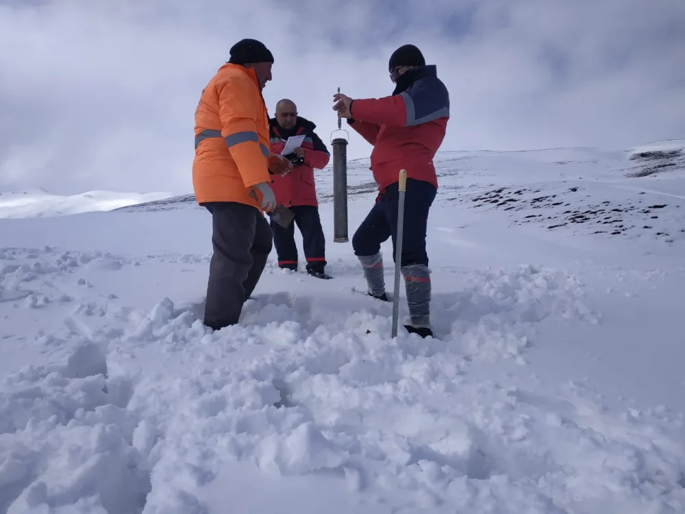 Böyük və Kiçik Qafqazın yüksək dağlıq ərazilərinə ekspedisiyalar təşkil edilib