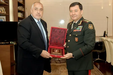 Silahlı Qüvvələrin Baş Qərargah rəisi Bolqarıstanın Baş naziri ilə görüşüb